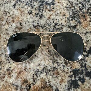Ray-Ban RB 3025 Aviator 58mm--Gold & Green